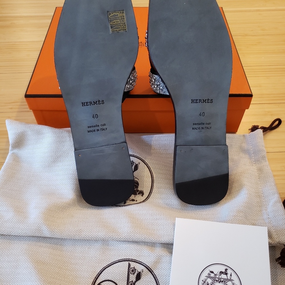 Hermes Oran Sandal with Crystals size 40eu/ 10US Limited Edition Black Leather - Picture 13 of 17